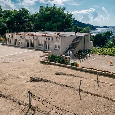 Apartments Pitarevic Saplunara Exterior photo