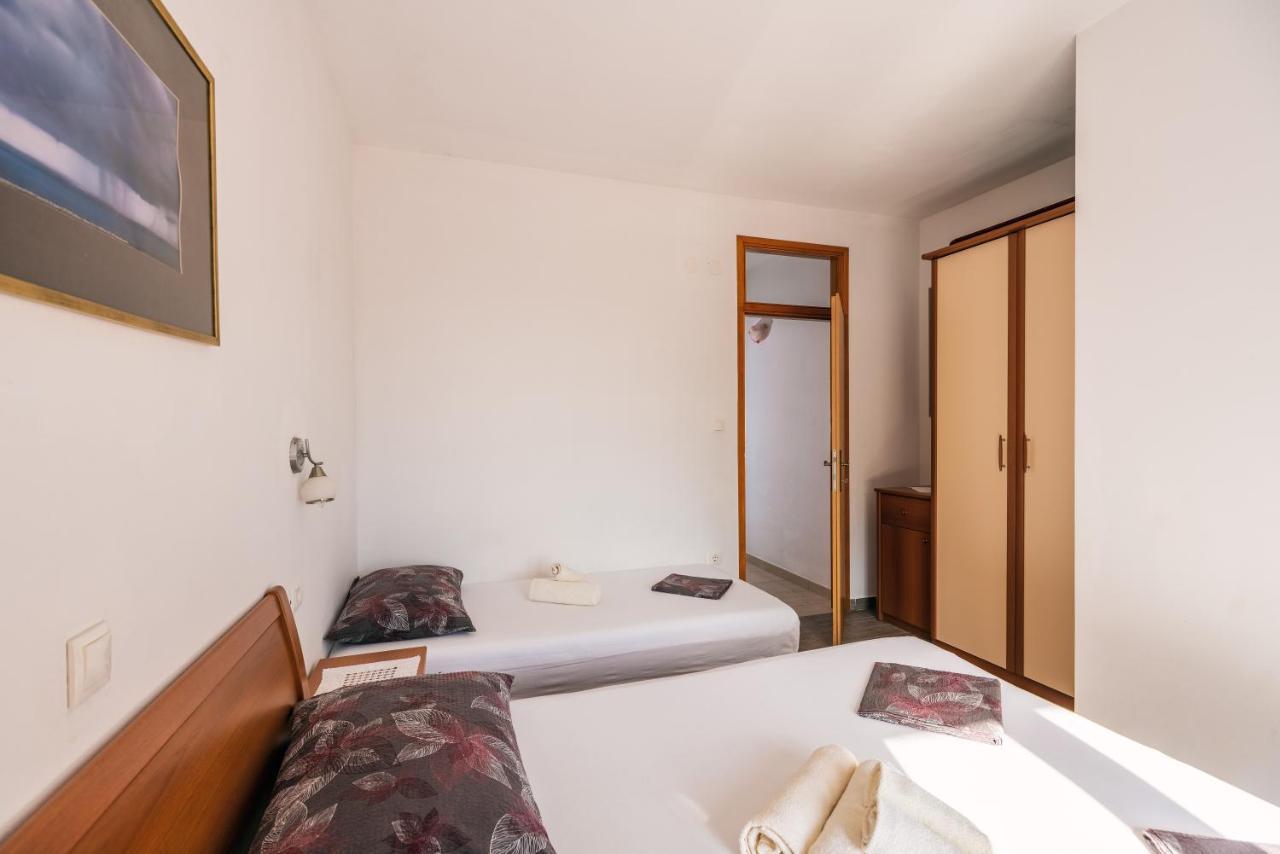 Apartments Pitarevic Saplunara Exterior photo